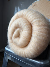 MEGA BATT: Horned Dorset & Eri