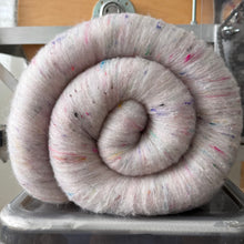 MEGA BATT: Bond & Cashmere
